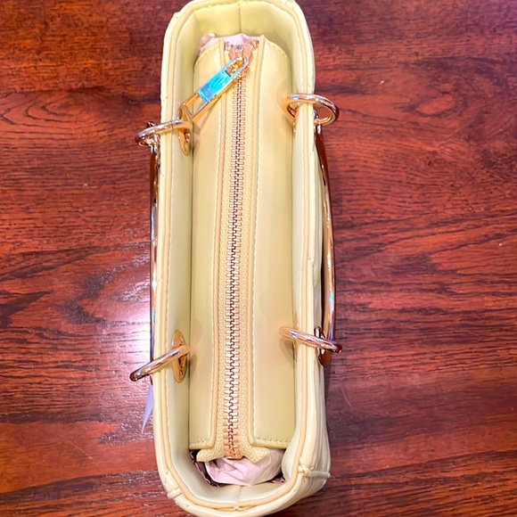 NWT🍋ALDO🍋 Bright Adorable Date Night Purse - Picture 7 of 12